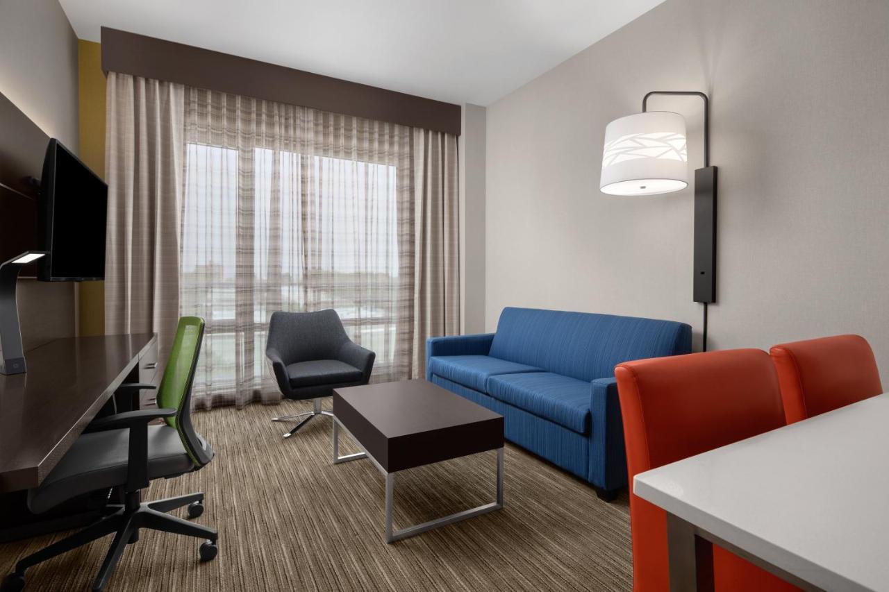 Holiday Inn Express & Suites Woodside Laguardia Airport New York Buitenkant foto