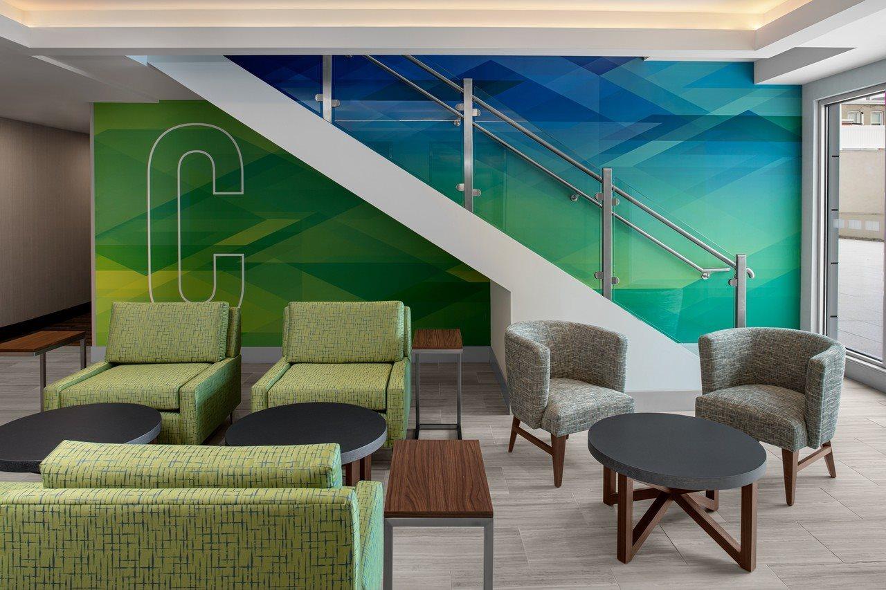 Holiday Inn Express & Suites Woodside Laguardia Airport New York Buitenkant foto